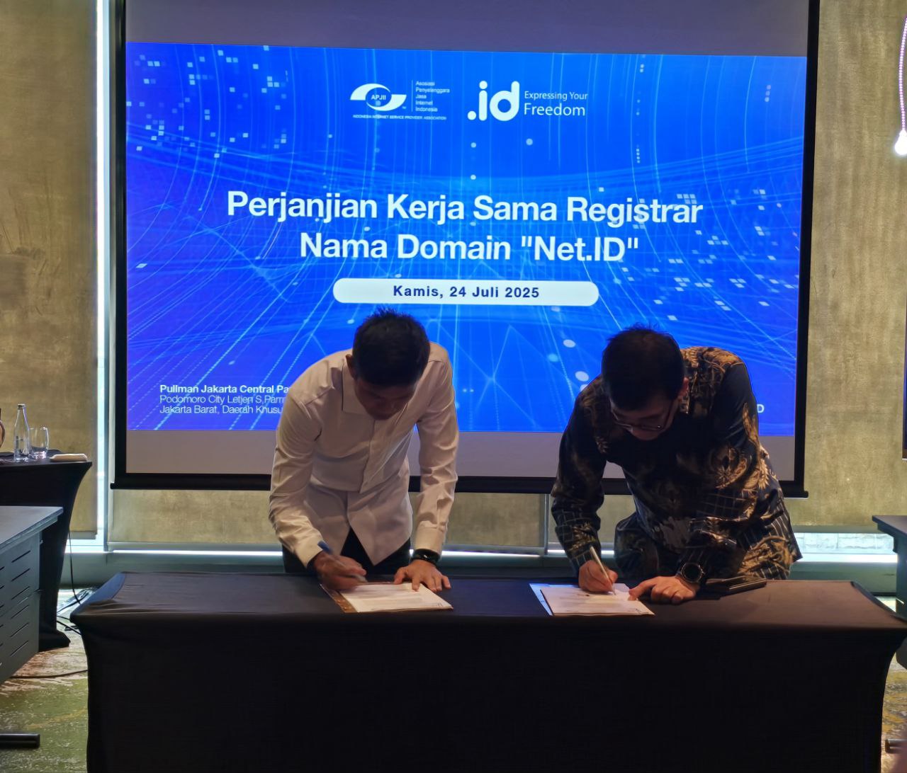 Featured PANDI dan APJII Resmikan Kerja Sama Registrar Domain .net.id, Tonggak Baru Tata Kelola Nama Domain Indonesia
